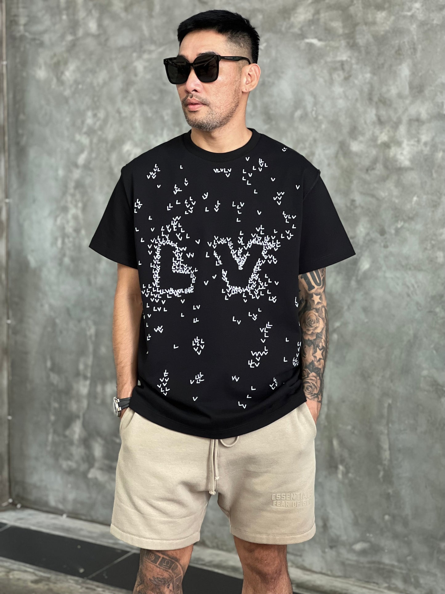 LOUIS VUITTON FULL LV LOGO EMBROIDERED