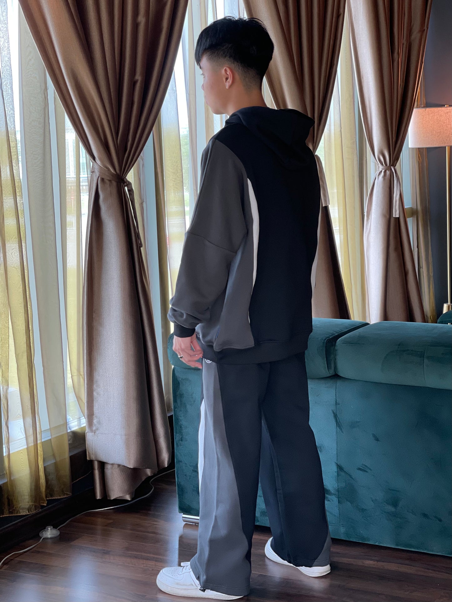 TNTCO VITAL HOODIE