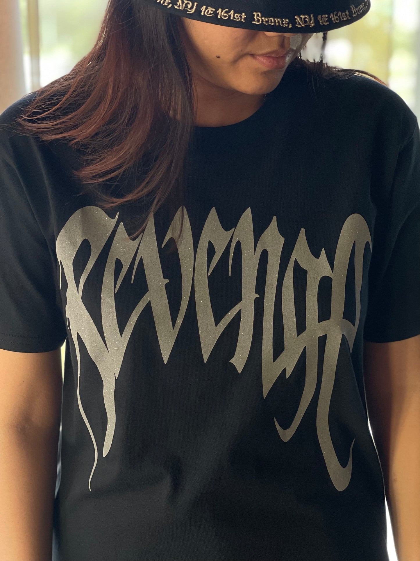 REVENGE SILVER REFLECTIVE SKULL TEE