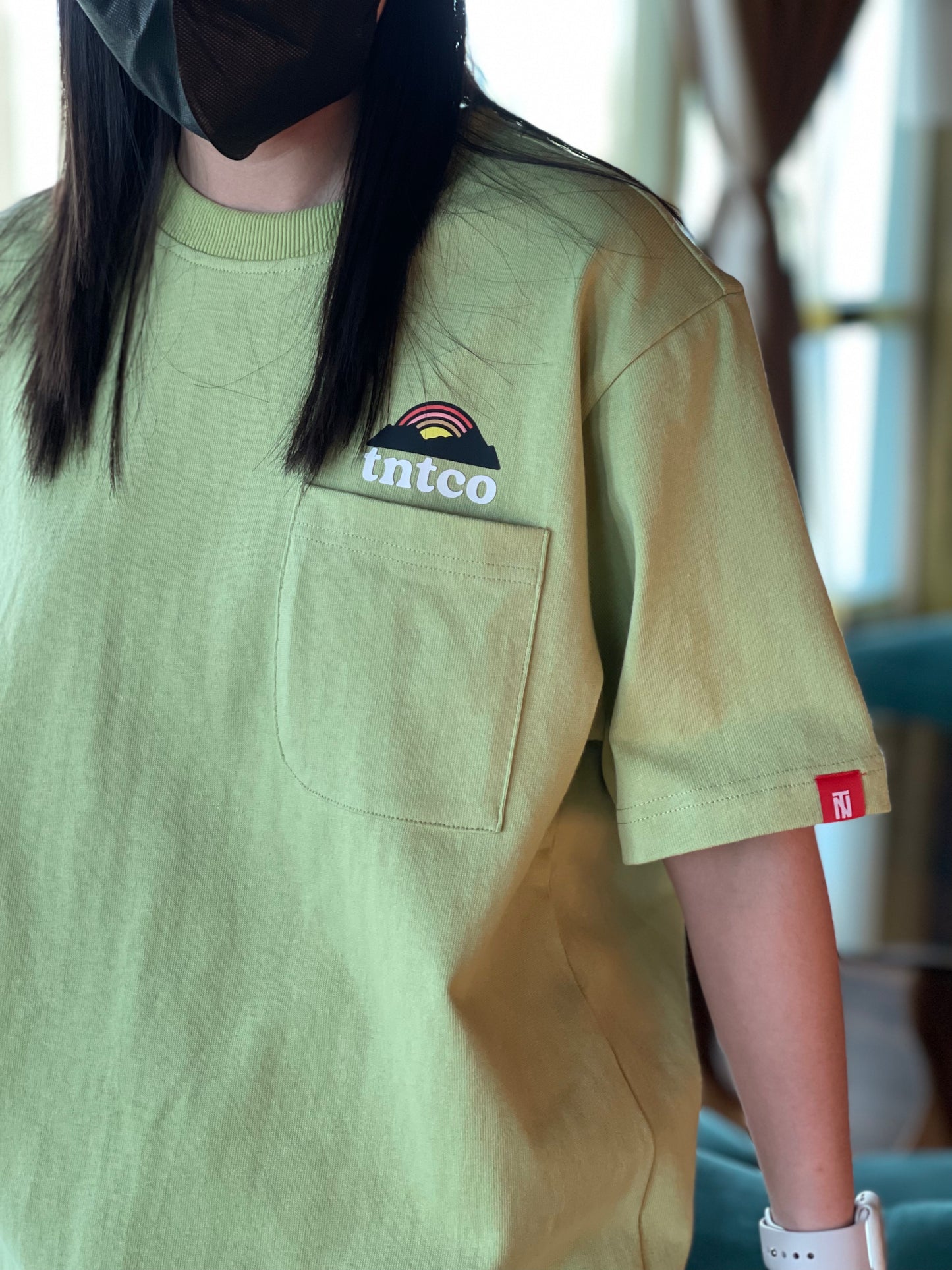 TNTCO MOUNTAIN LOGO POCKET