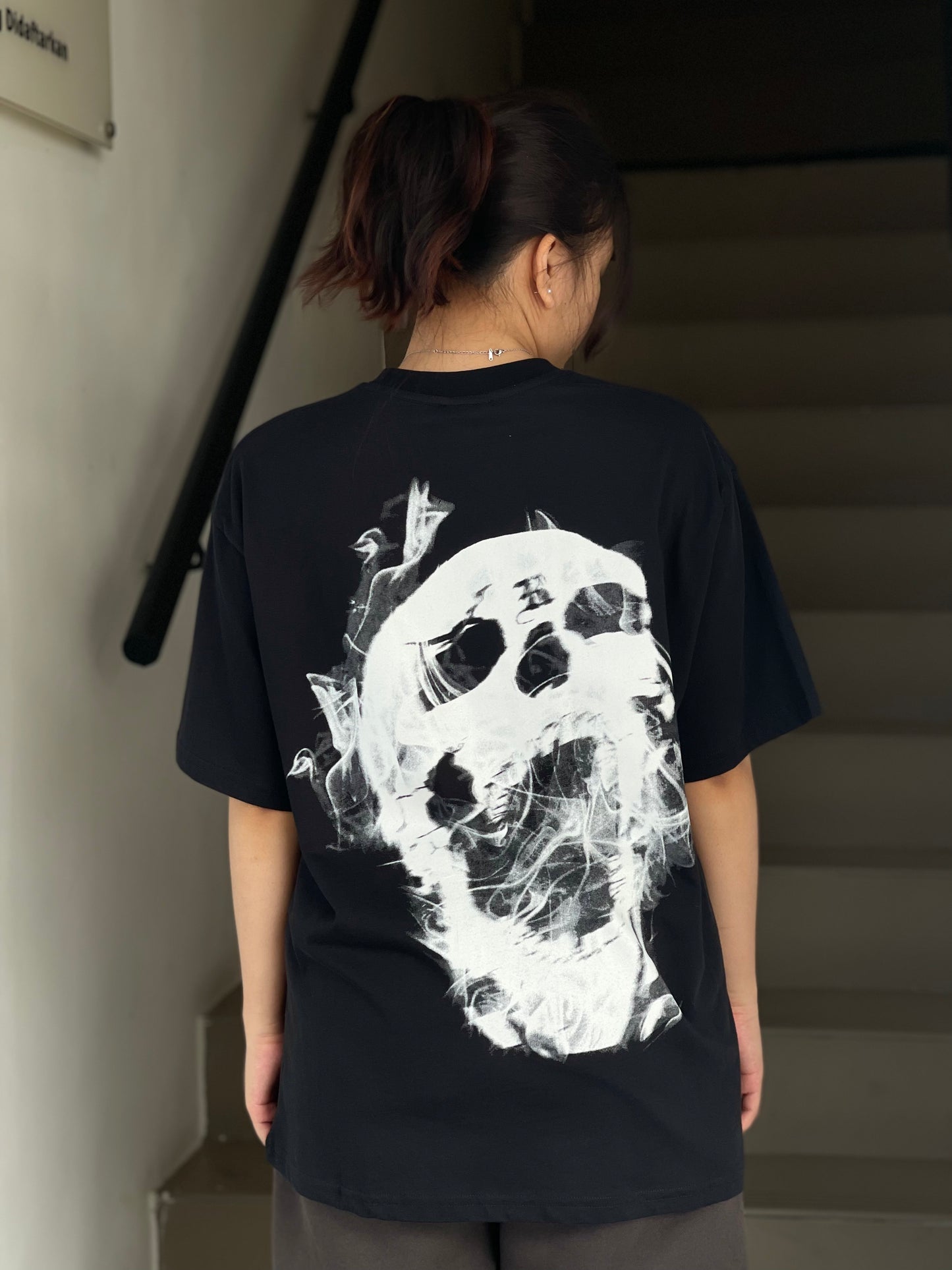 REVENGE SMOKING SKULL TEE