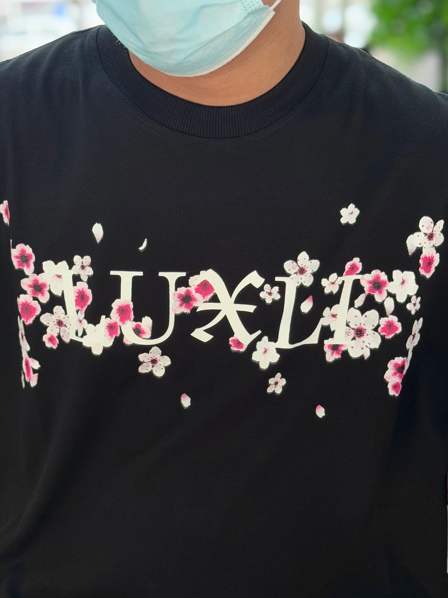 LUXLI BLOSSOM TEE