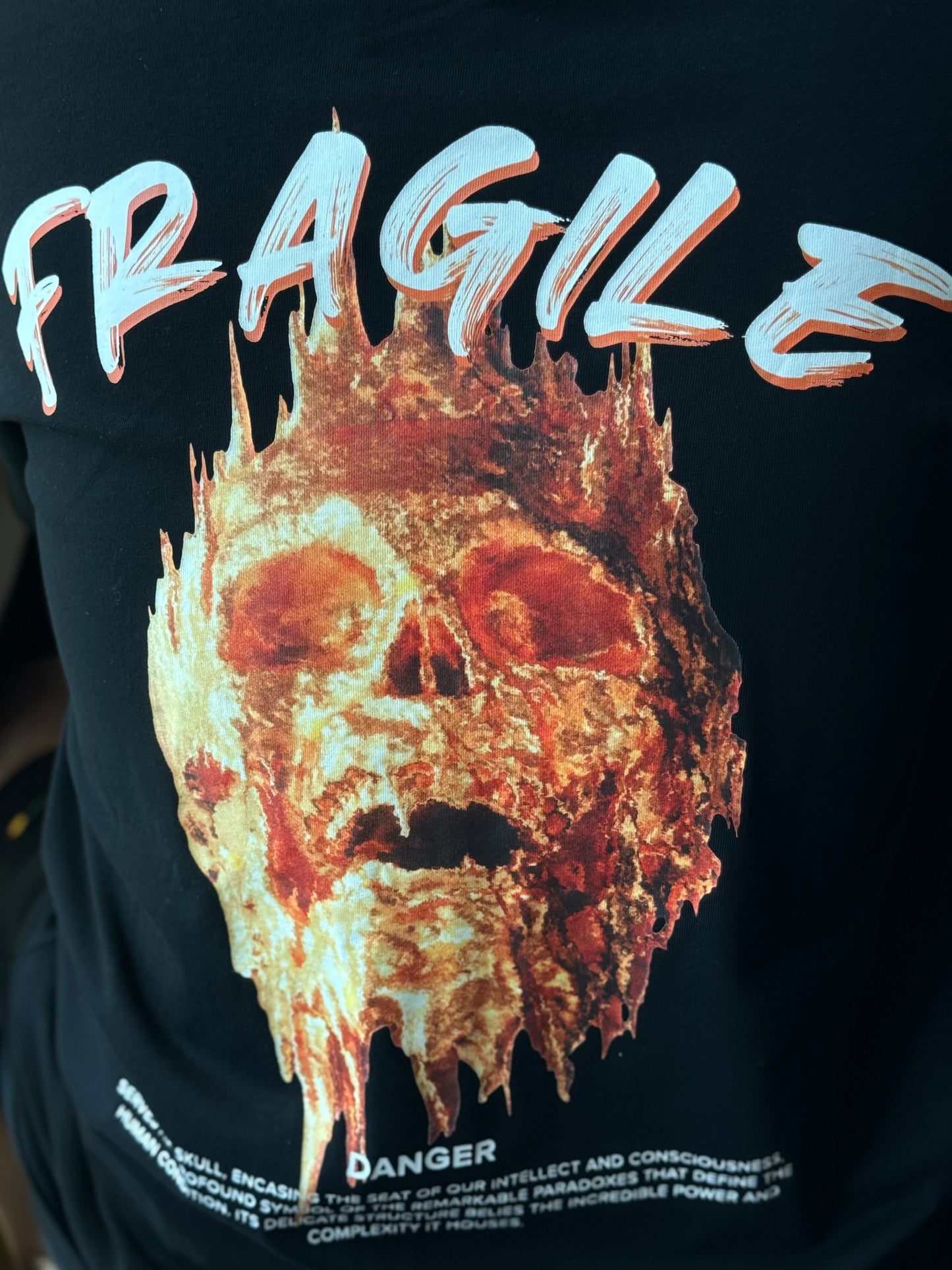 FRAGILE SKULL KING TEE