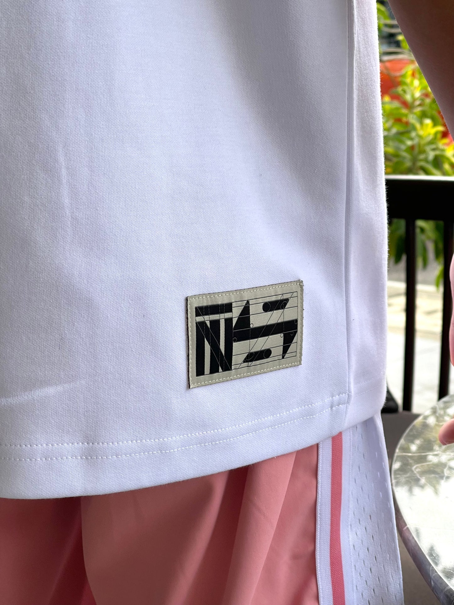 TNTCO RR LOGO TEE