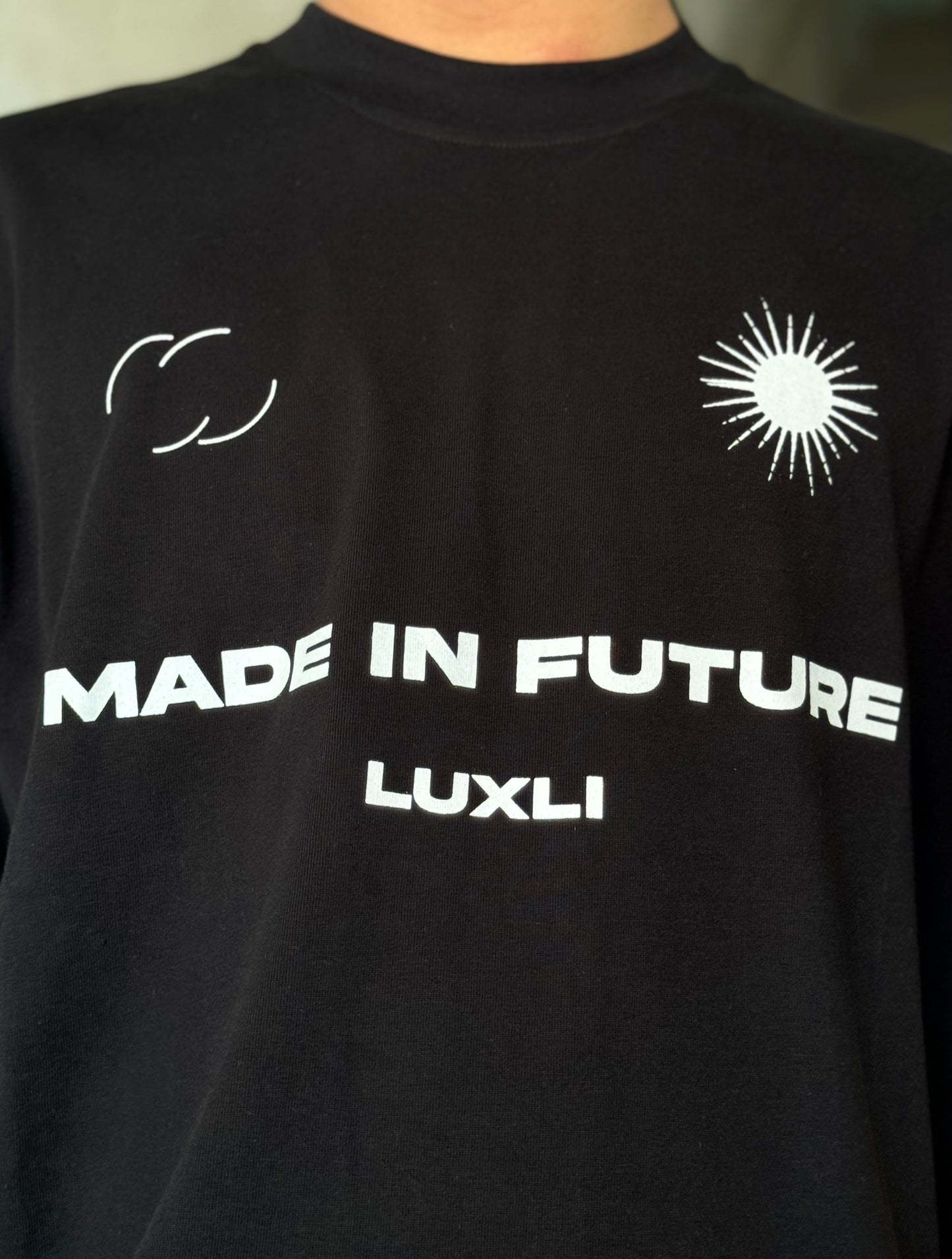 LUXLI GLOBAL TEE