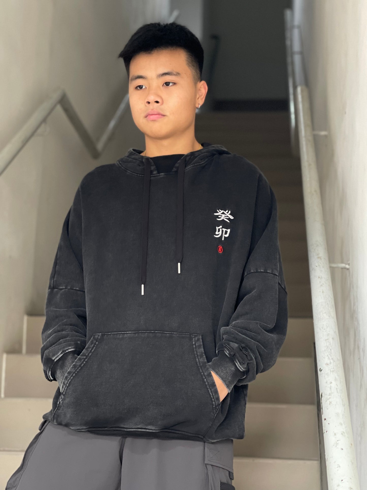 TNTCO MAO HOODED SWEATSHIRT