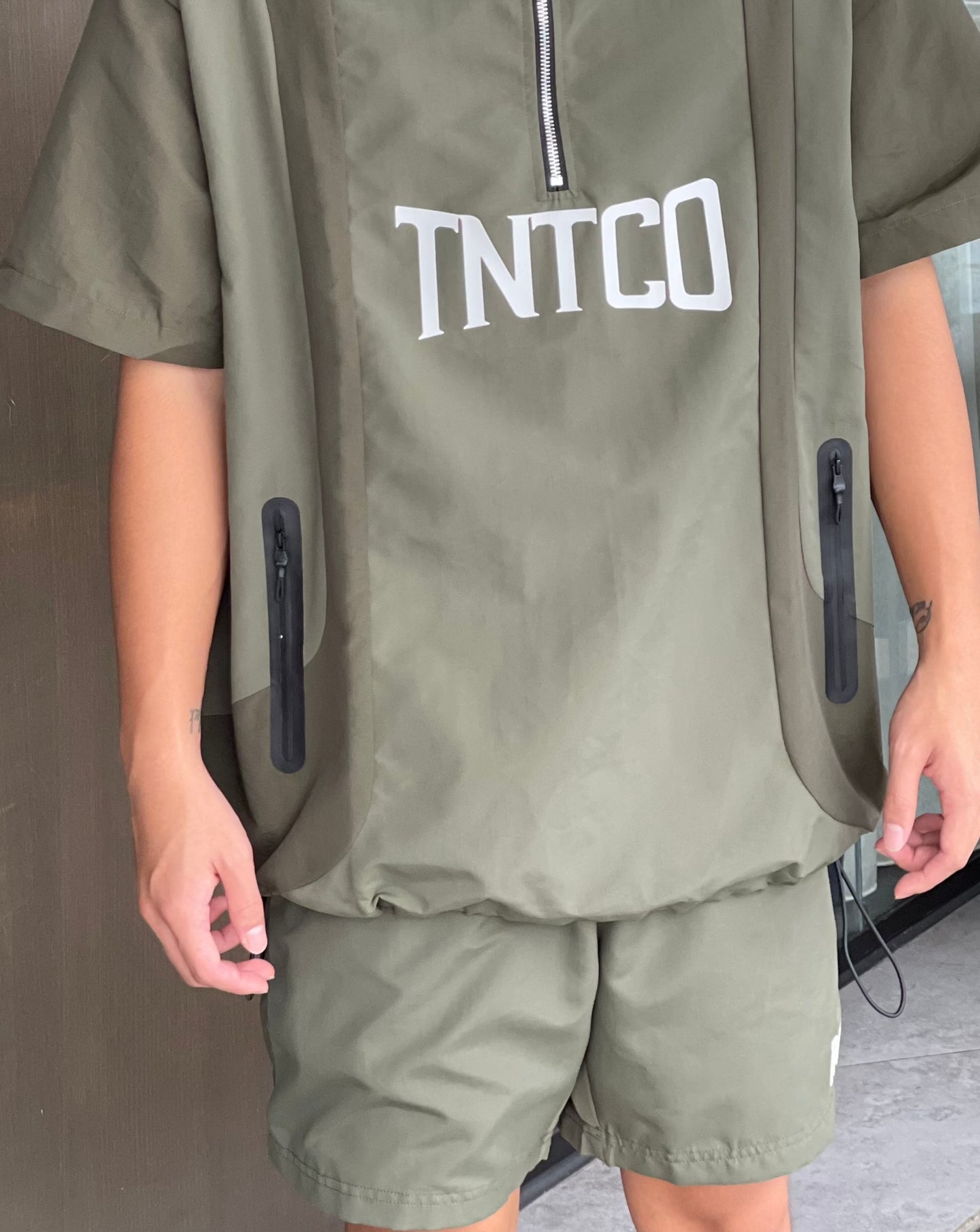 TNTCO WORLD UTILITY SHORTS