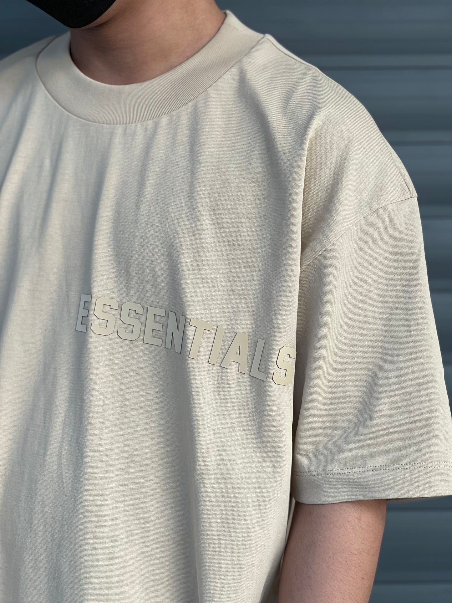 ESSENTIALS 3D LOGO SS23