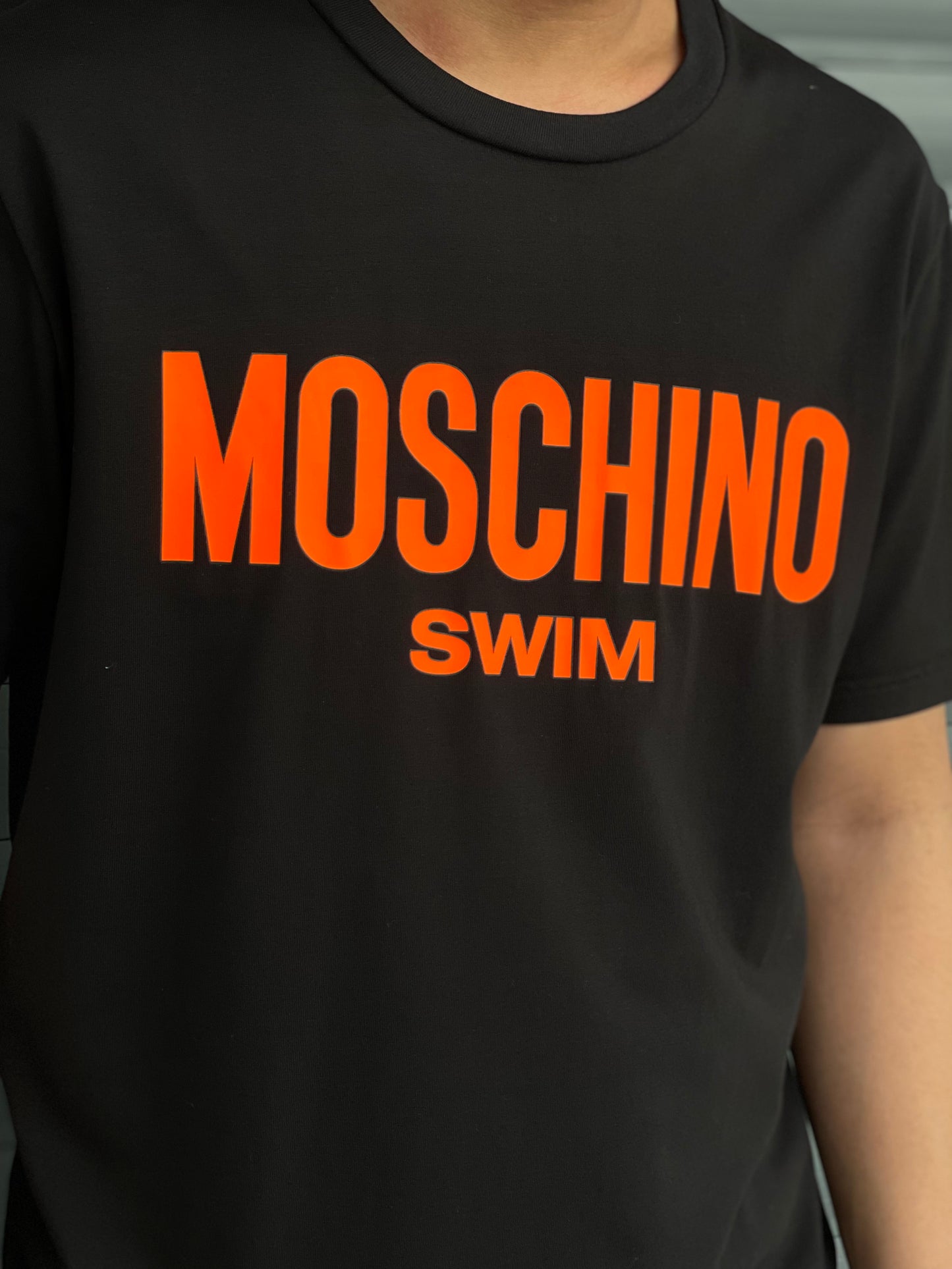 MOSCHINO WORDING TEE