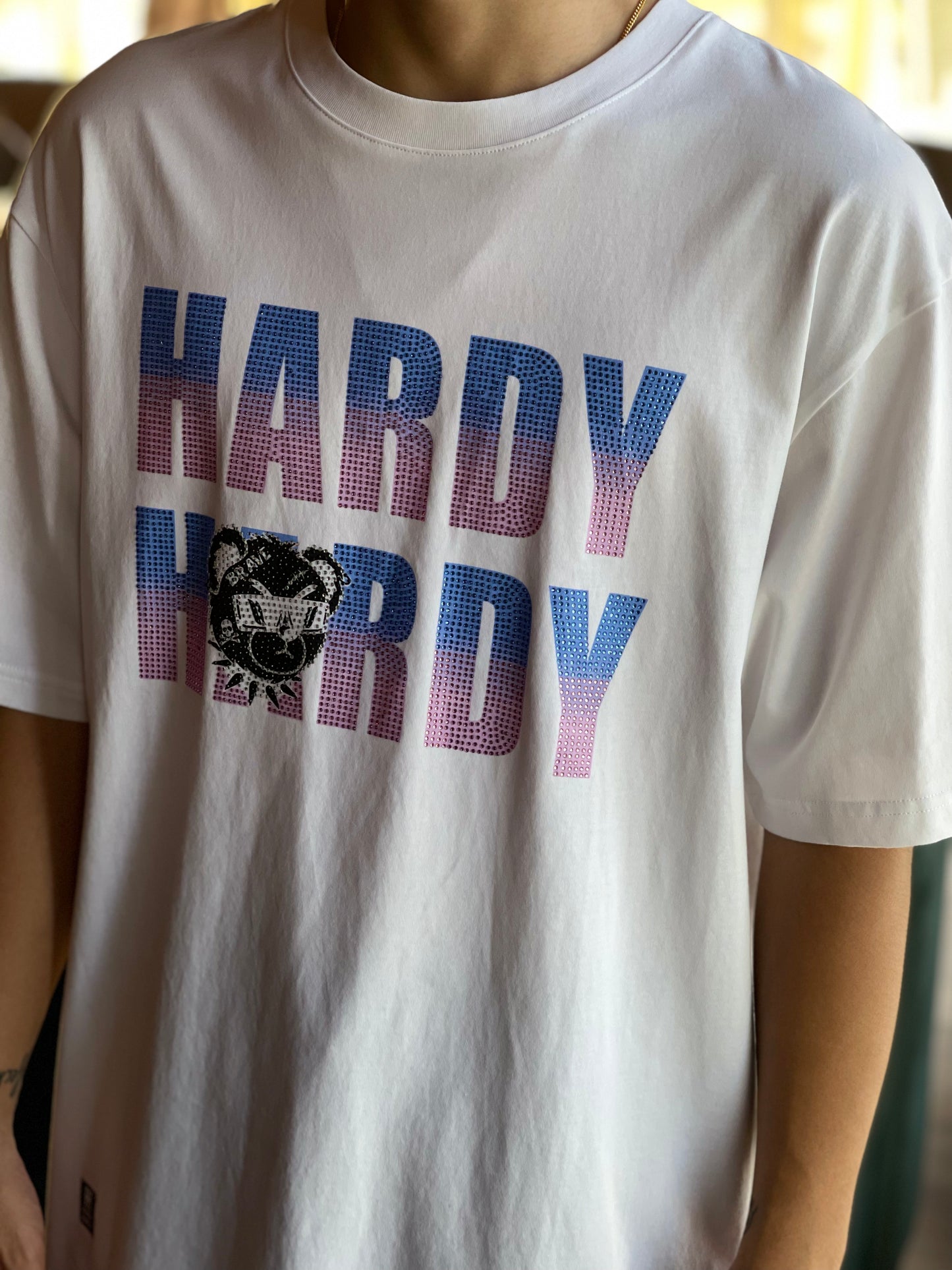 HARDY HARDY CLASSIC GRADIANT LOGO WITH BRAVE BEAR