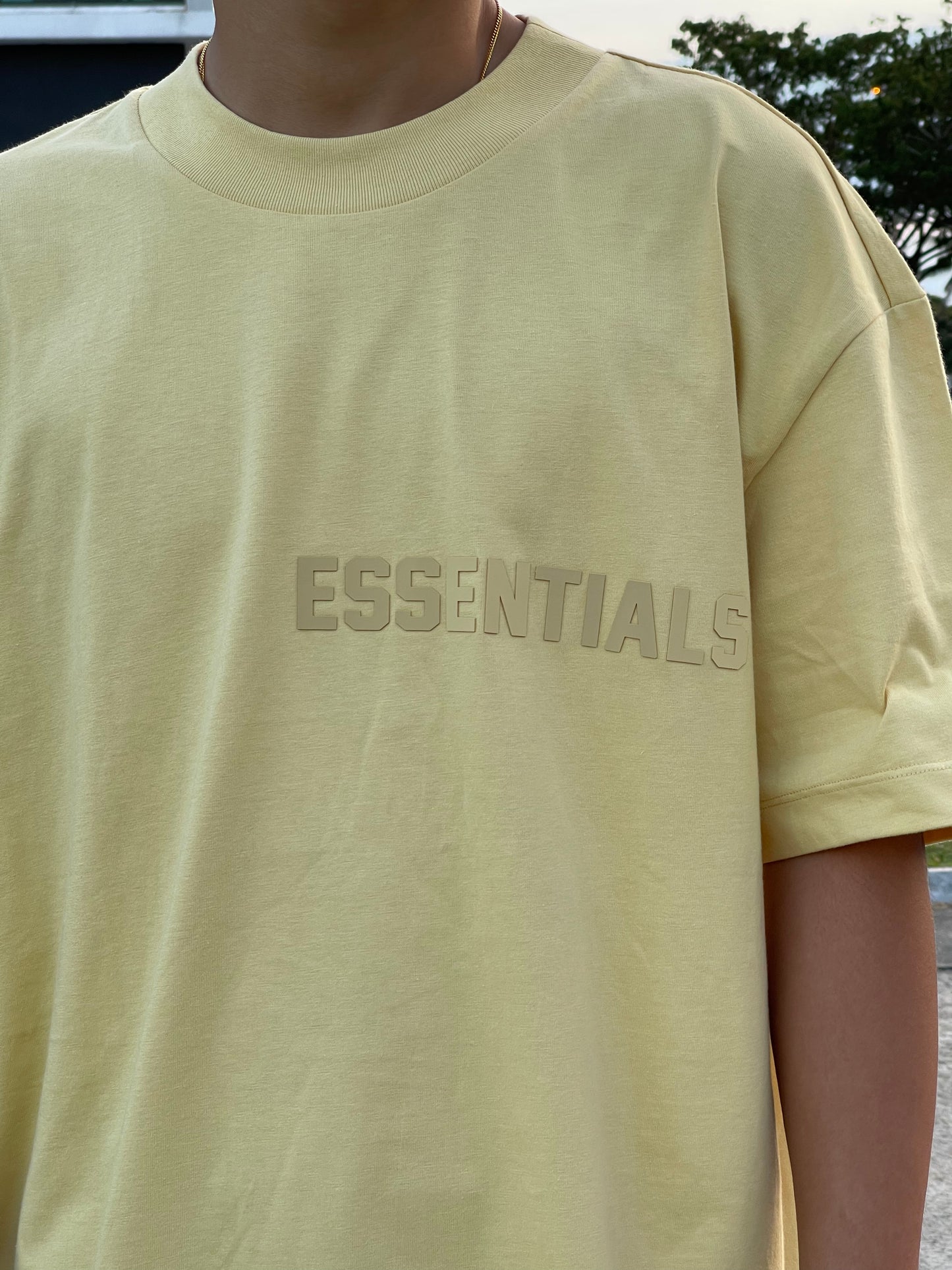 ESSENTIALS 3D LOGO SS23