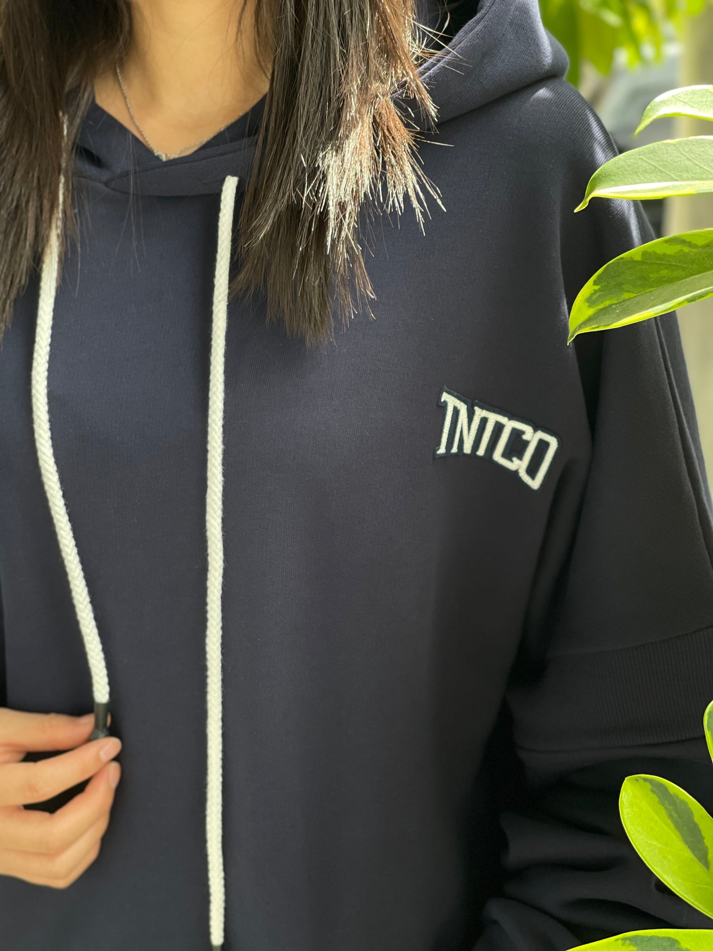 TNTCO WORLD HOODED SWEATSHIRT