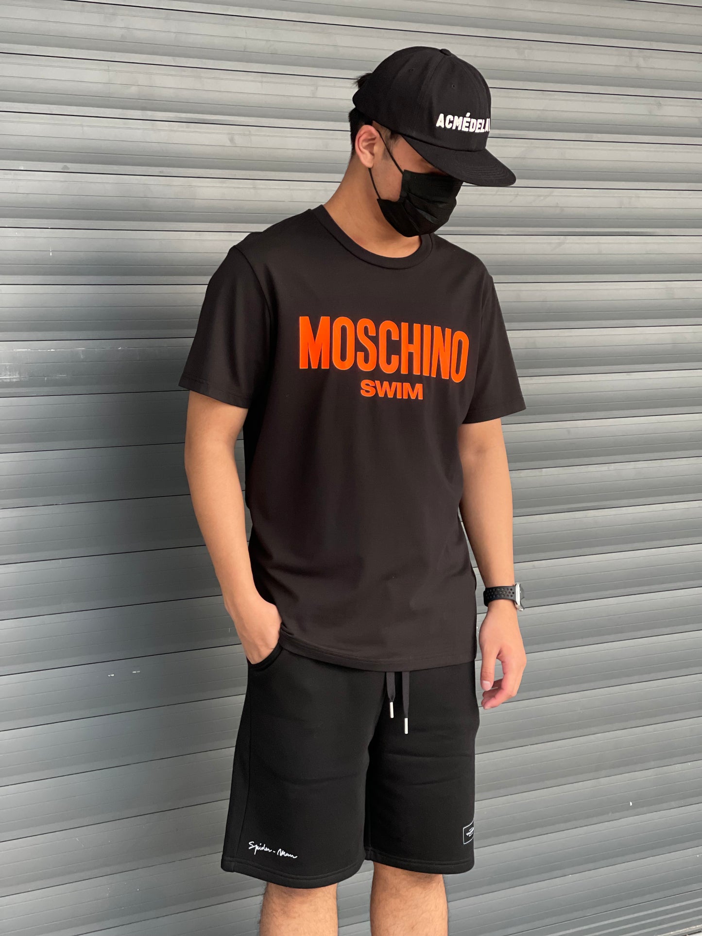 MOSCHINO WORDING TEE